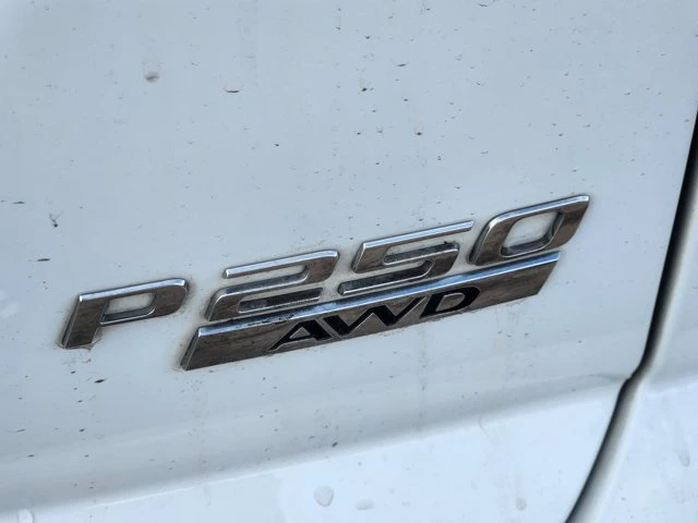 2018 Jaguar E-Pace - Image 12 of 20