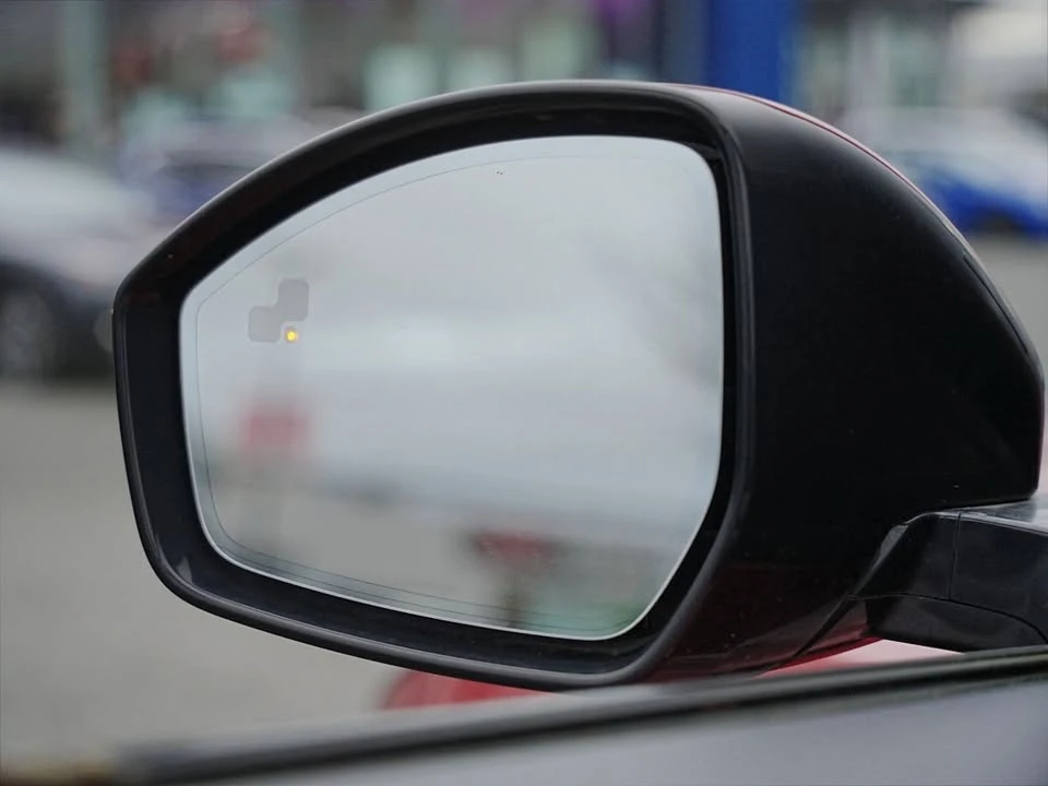 2018 Jaguar E-Pace - Image 6 of 19