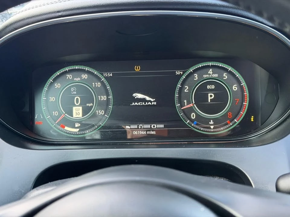 2018 Jaguar E-Pace - Image 5 of 19
