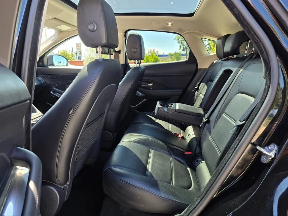2018 Jaguar E-Pace - Image 18 of 20