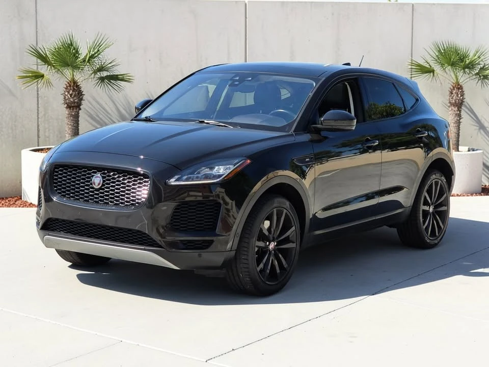 2018 Jaguar E-Pace - Image 3 of 20