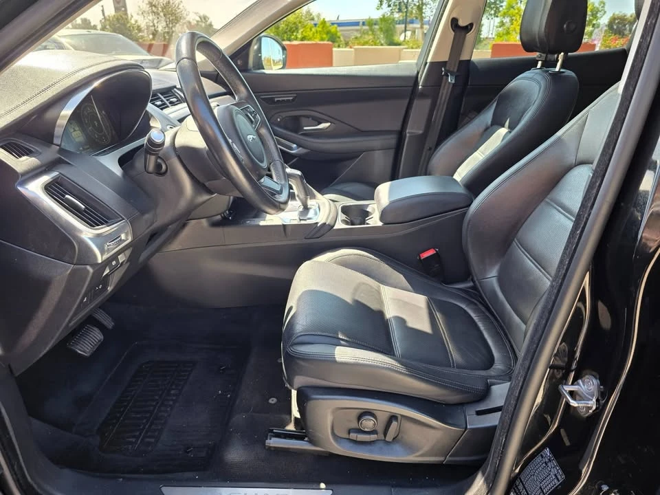 2018 Jaguar E-Pace - Image 16 of 20