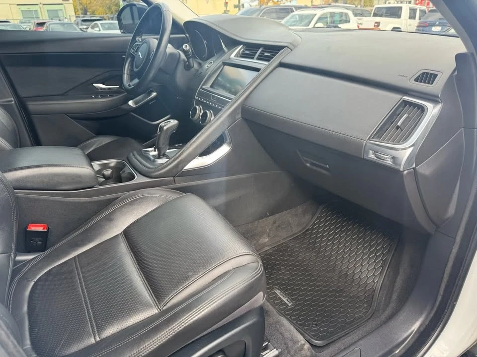 2018 Jaguar E-Pace - Image 16 of 20