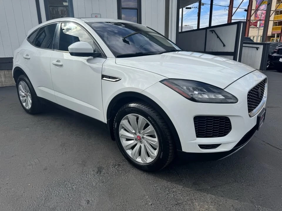 2018 Jaguar E-Pace - Image 4 of 20