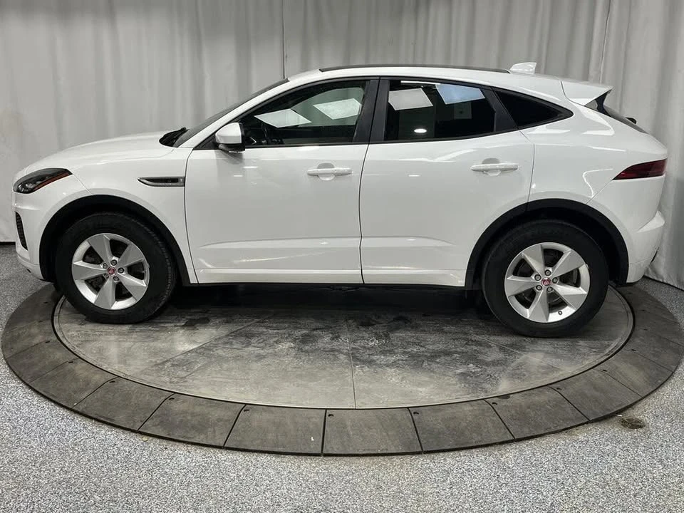 2018 Jaguar E-Pace - Image 7 of 19