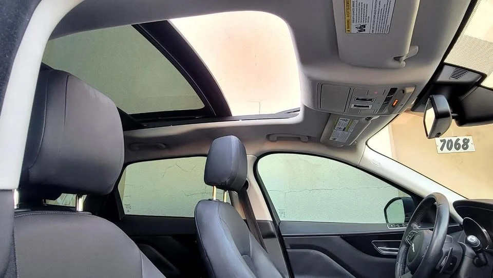 2018 Jaguar F-Pace - Image 16 of 20