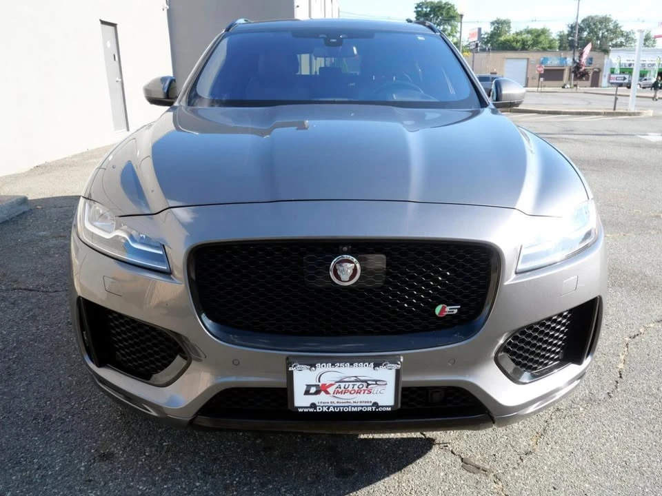 2018 Jaguar F-Pace - Image 9 of 20
