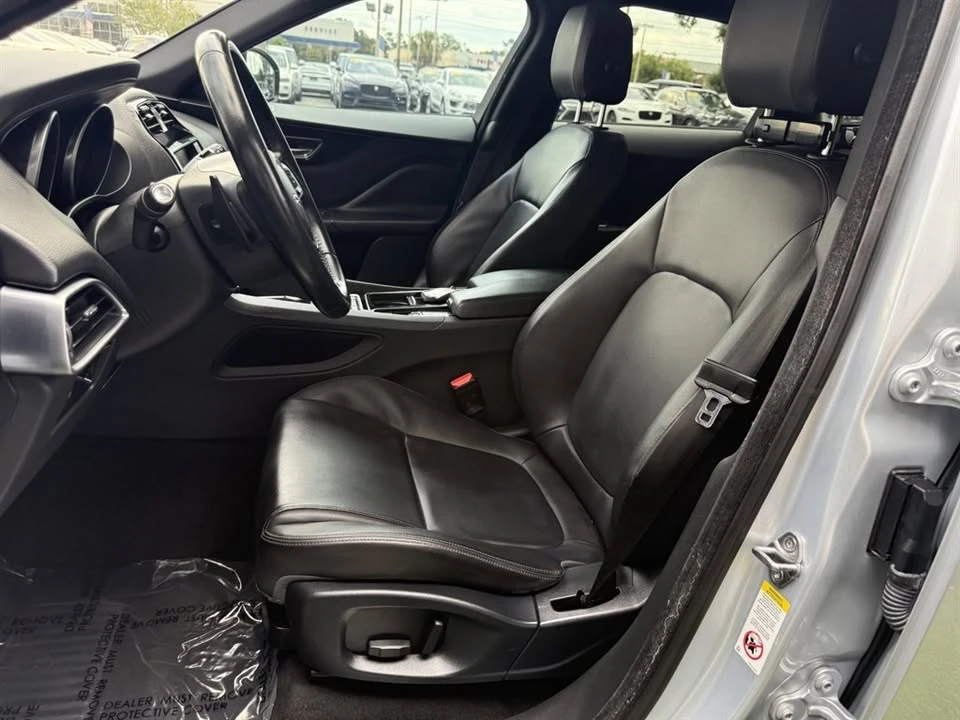 2018 Jaguar F-Pace - Image 14 of 20