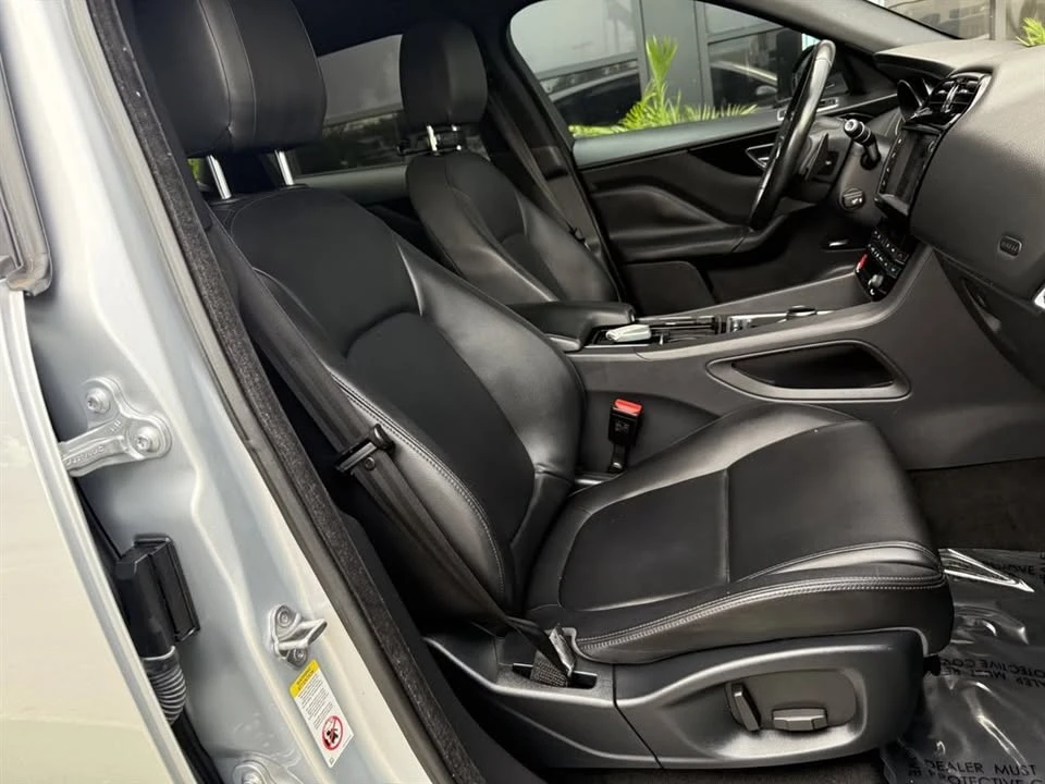 2018 Jaguar F-Pace - Image 18 of 20