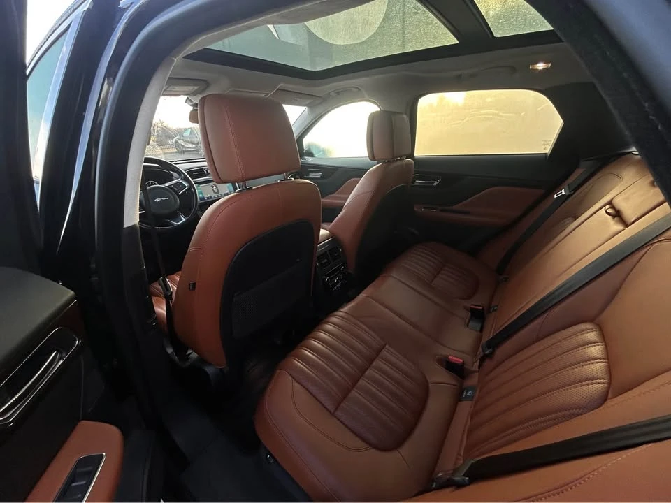 2018 Jaguar F-Pace - Image 4 of 8