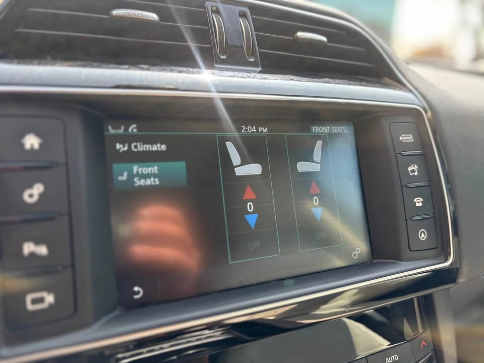 2018 Jaguar F-Pace - Image 16 of 16