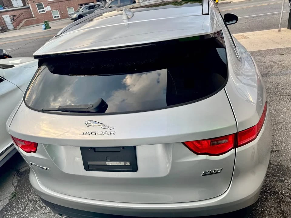 2018 Jaguar F-Pace - Image 4 of 9
