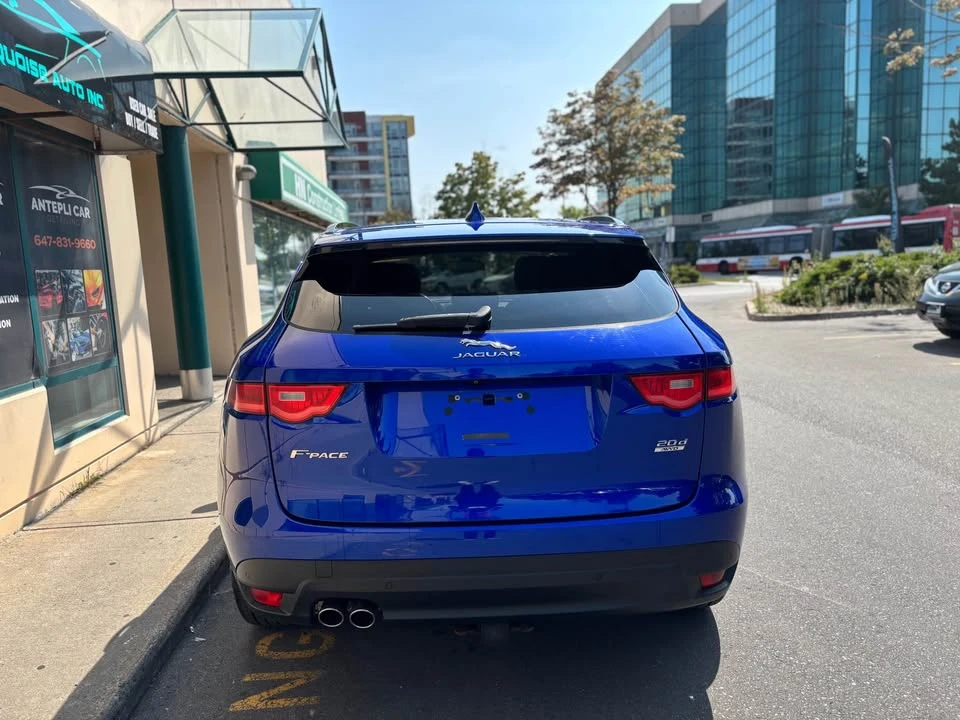 2018 Jaguar F-Pace - Image 4 of 16