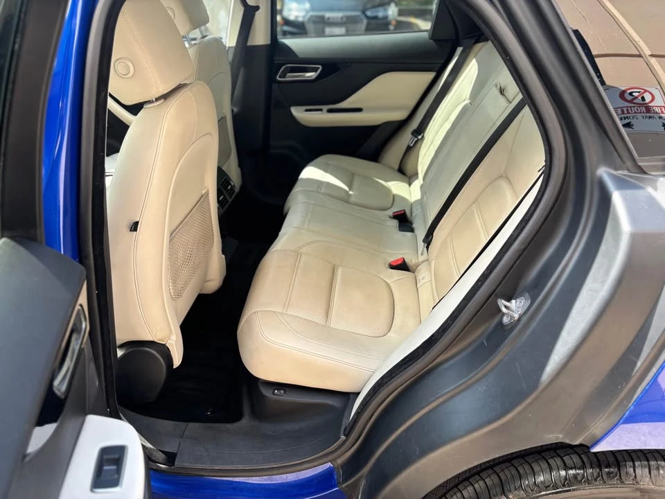 2018 Jaguar F-Pace - Image 8 of 16