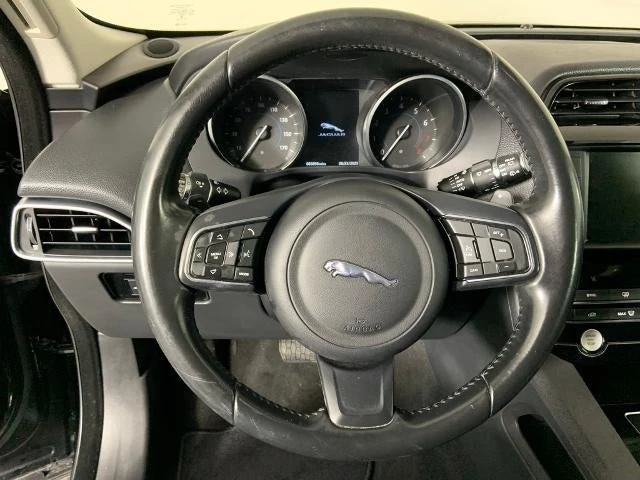2018 Jaguar F-Pace - Image 9 of 19