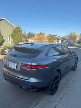 2018 Jaguar F-Pace 25t Premium