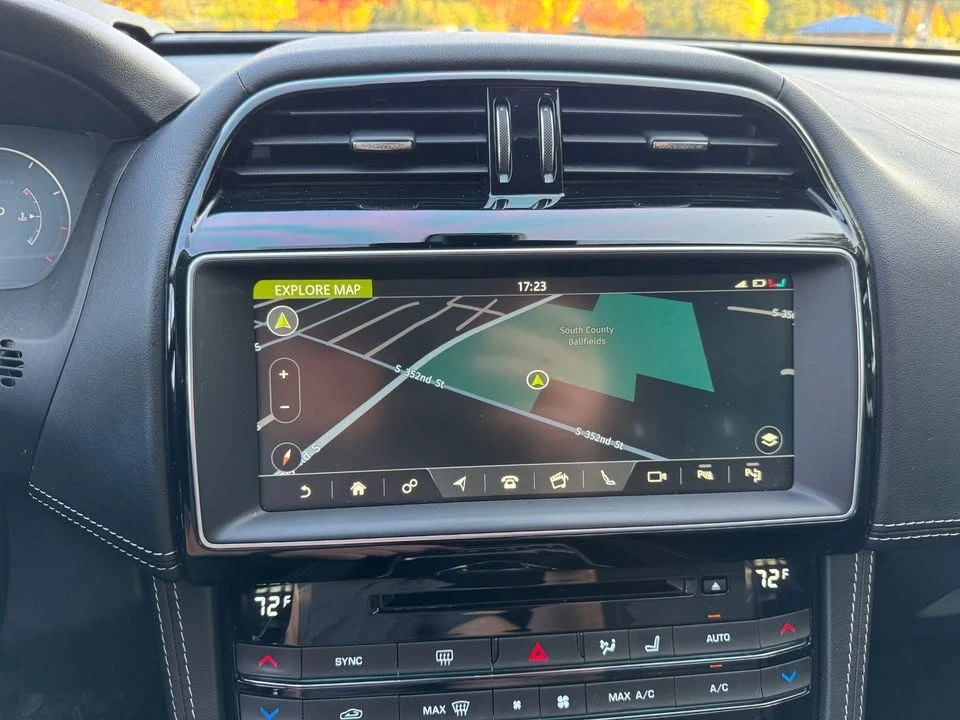 2018 Jaguar F-Pace - Image 19 of 20