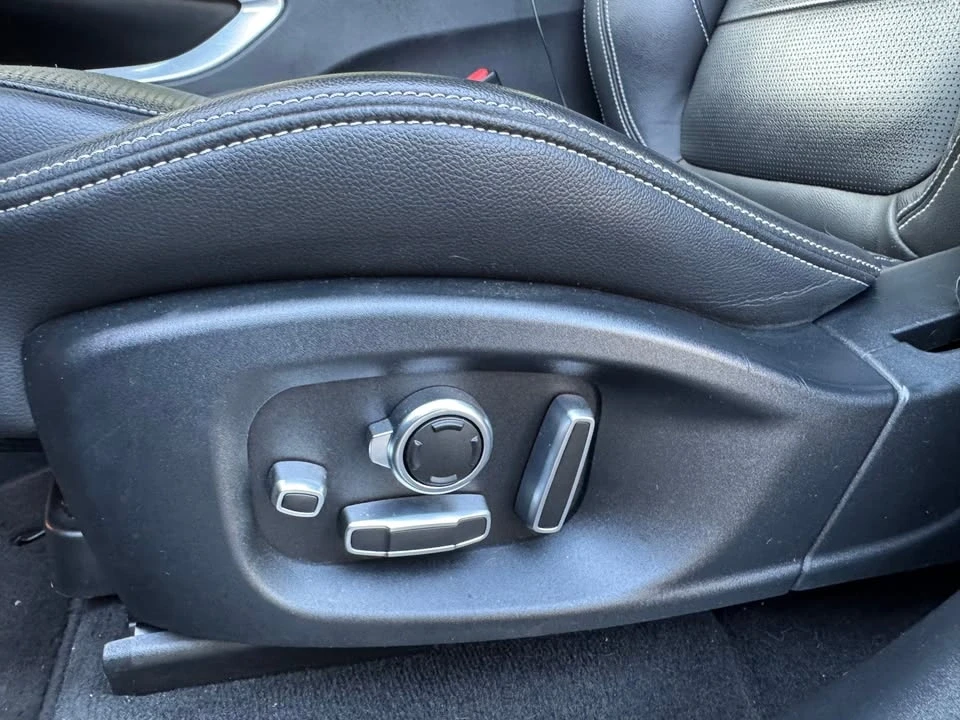 2018 Jaguar F-Pace - Image 9 of 20