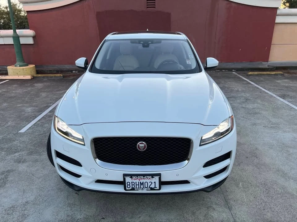 2018 Jaguar F-Pace - Image 5 of 19