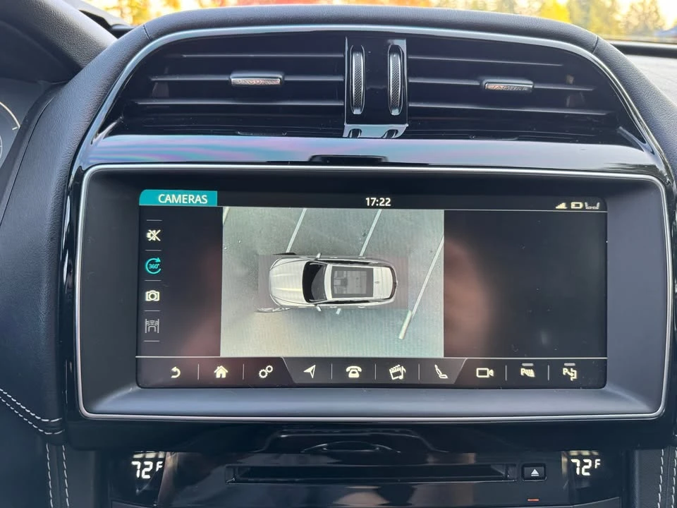 2018 Jaguar F-Pace - Image 17 of 20