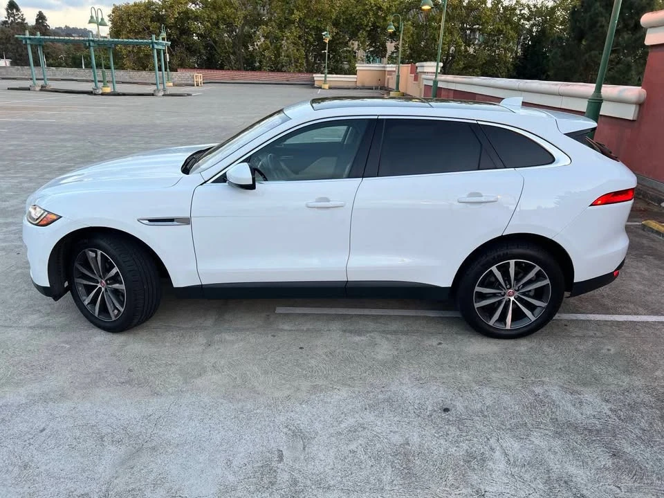 2018 Jaguar F-Pace - Image 7 of 19