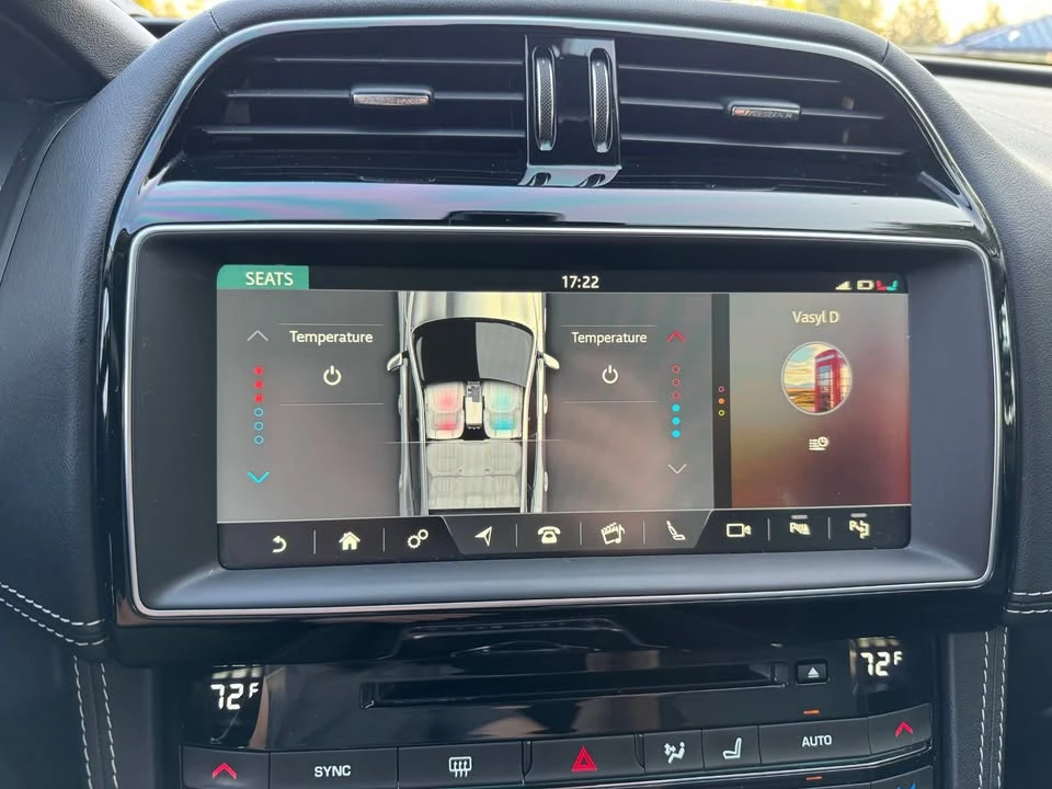 2018 Jaguar F-Pace - Image 18 of 20