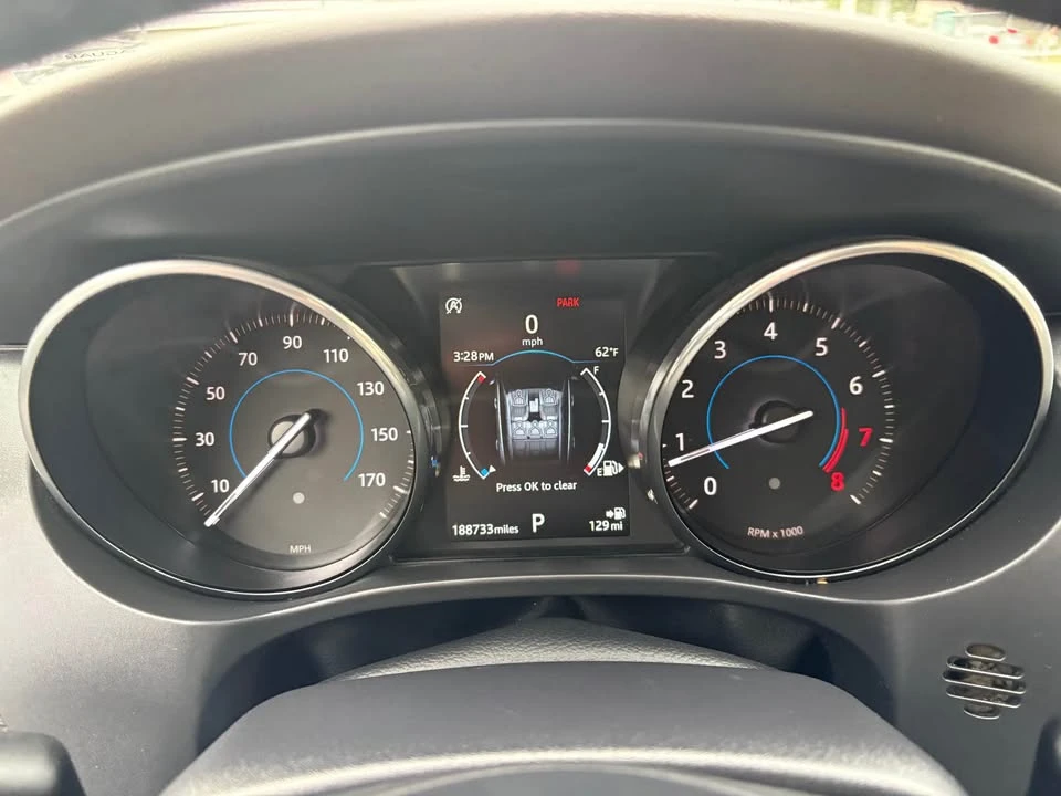 2018 Jaguar F-Pace - Image 17 of 20