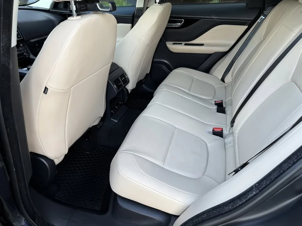 2018 Jaguar F-Pace - Image 15 of 20