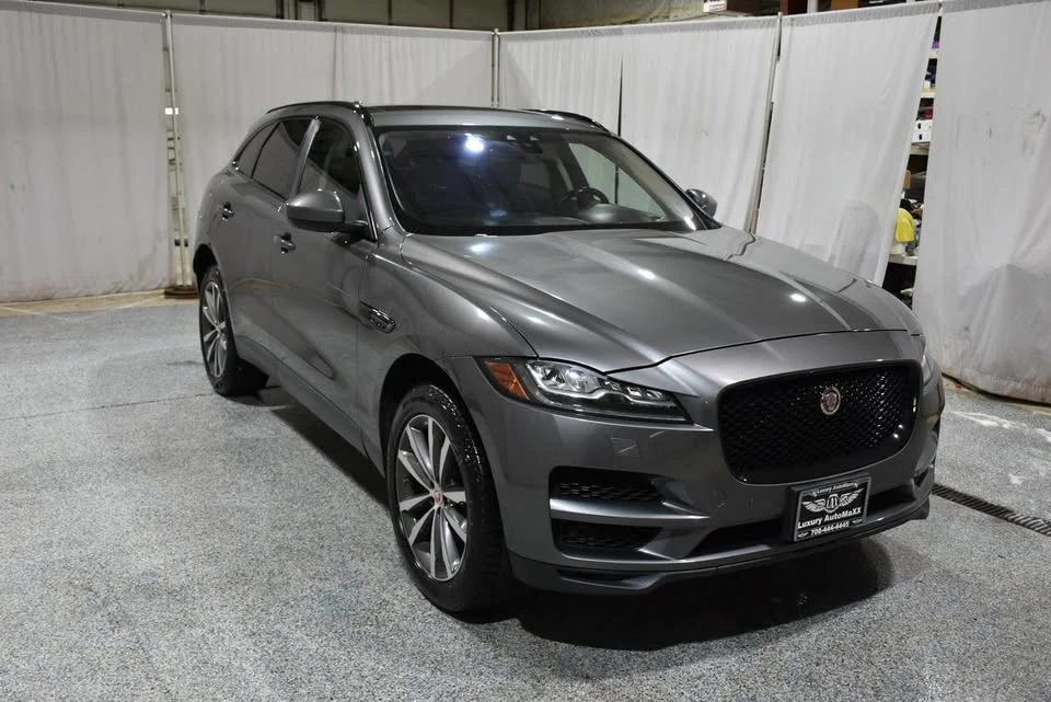 2018 Jaguar F-Pace - Image 3 of 19
