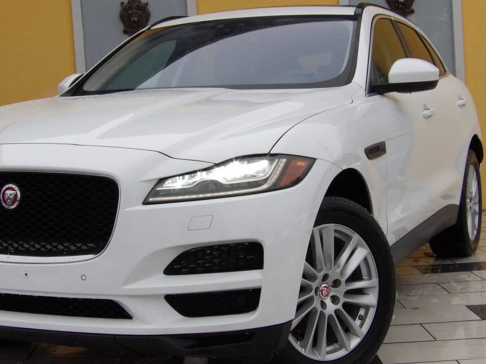 2018 Jaguar F-Pace - Image 4 of 18