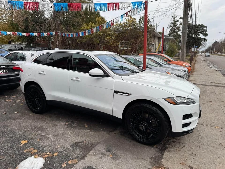 2018 Jaguar F-Pace - Image 3 of 14