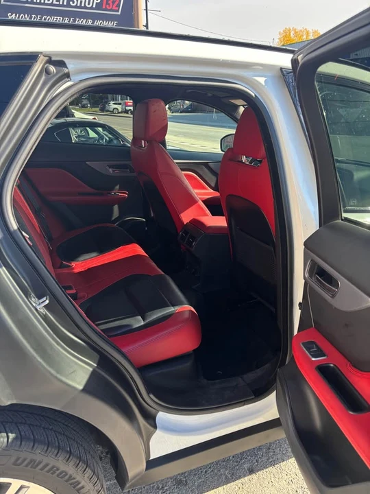 2018 Jaguar F-Pace - Image 10 of 13