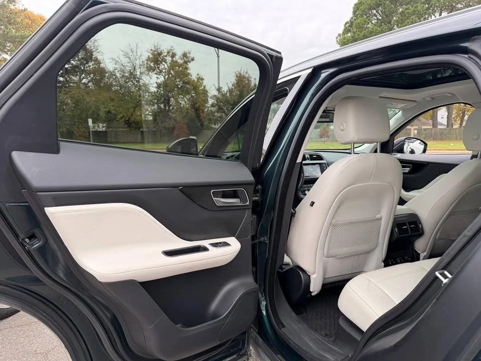 2018 Jaguar F-Pace - Image 20 of 20