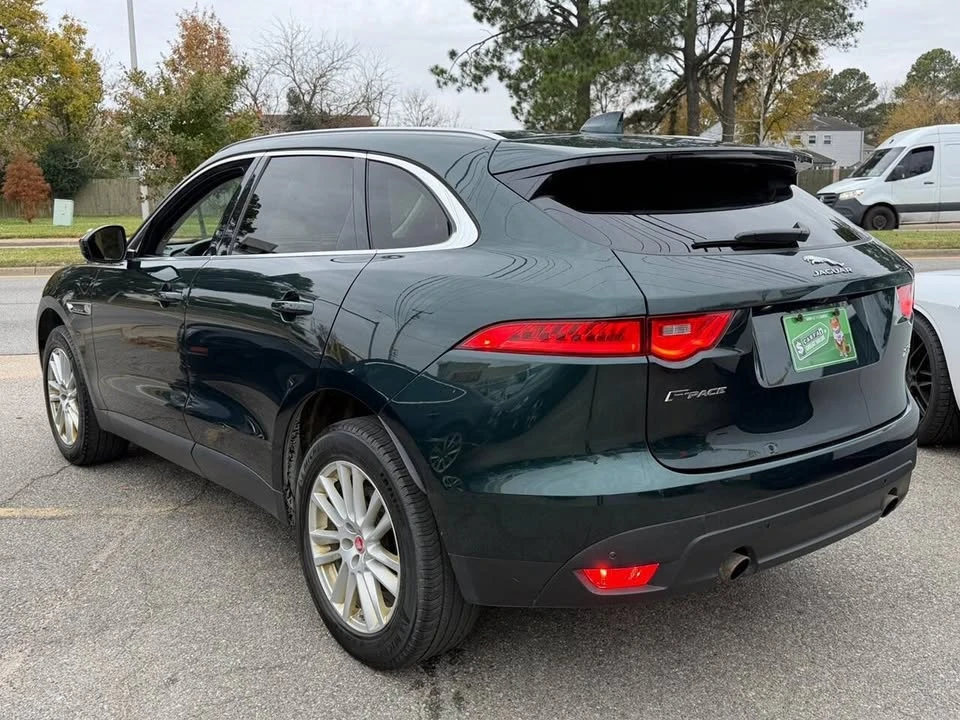 2018 Jaguar F-Pace - Image 8 of 20
