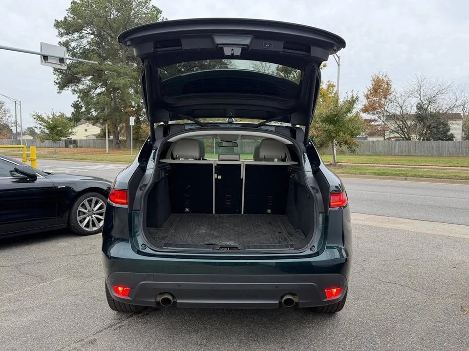 2018 Jaguar F-Pace - Image 7 of 20