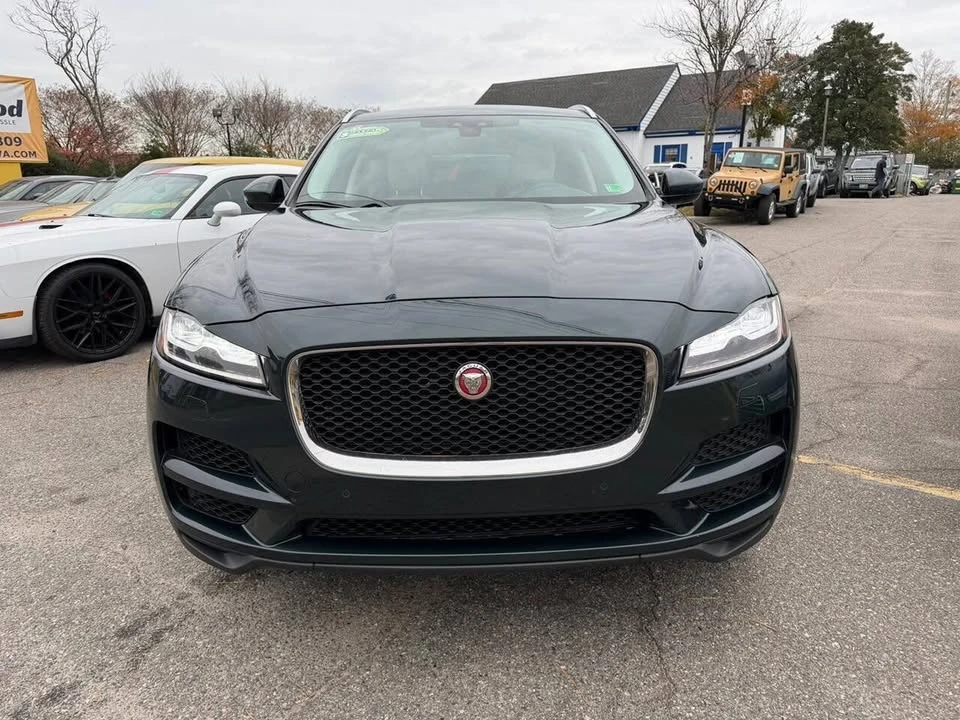2018 Jaguar F-Pace - Image 2 of 20