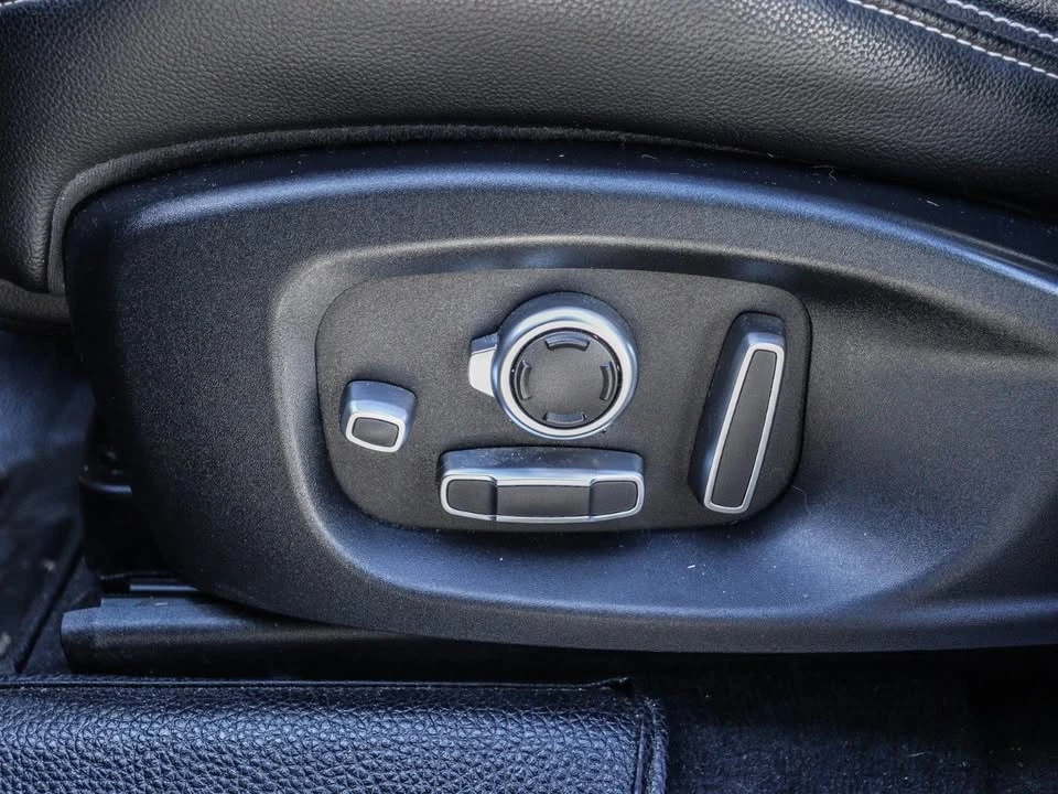 2018 Jaguar F-Pace - Image 7 of 20