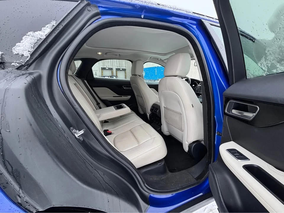 2018 Jaguar F-Pace - Image 10 of 20