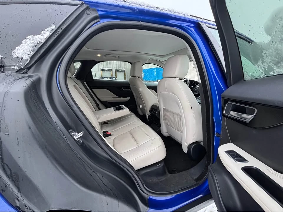 2018 Jaguar F-Pace - Image 11 of 20