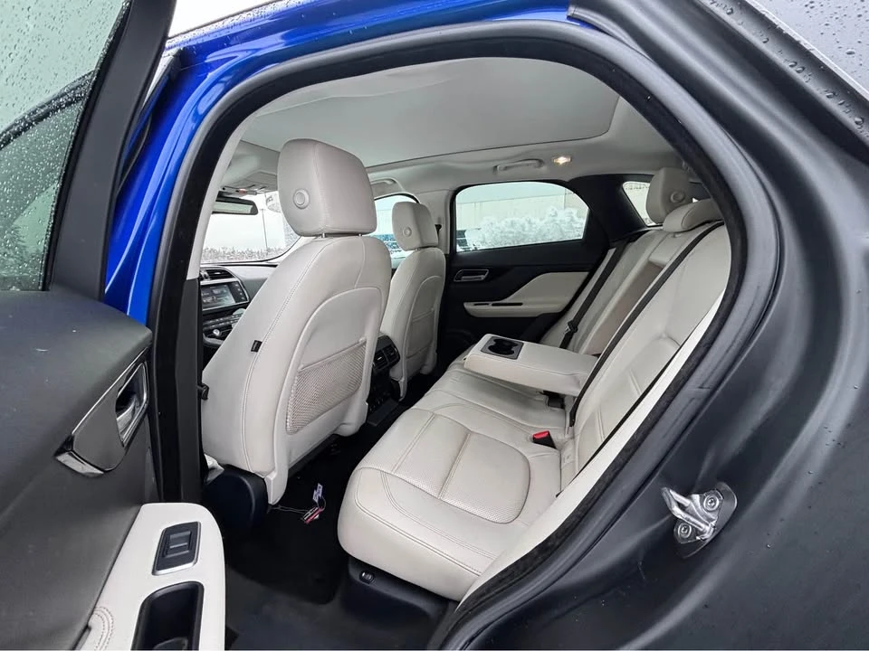 2018 Jaguar F-Pace - Image 17 of 20