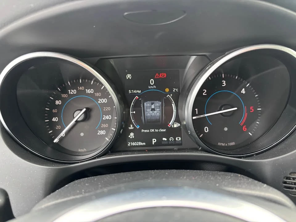2018 Jaguar F-Pace - Image 19 of 20