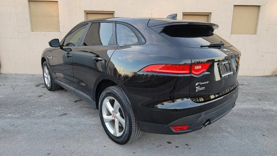 2018 Jaguar F-Pace - Image 5 of 18