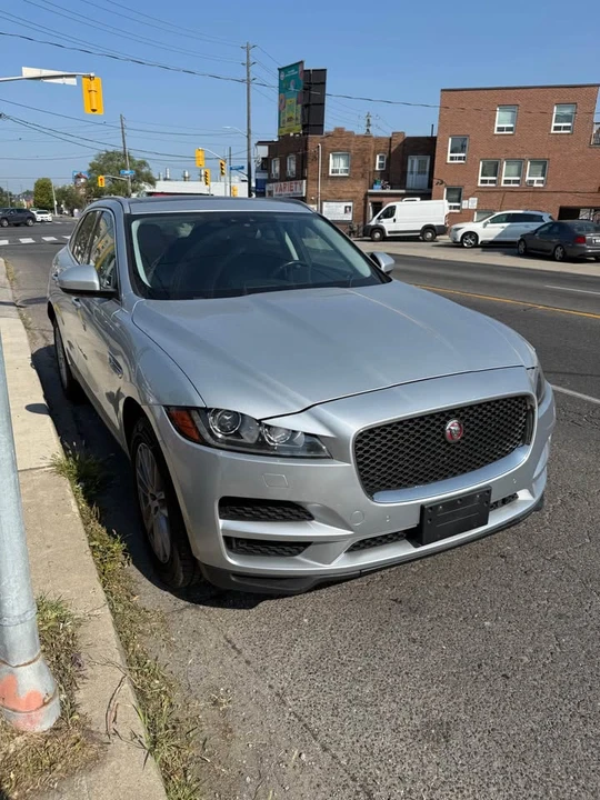 2018 Jaguar F-Pace - Image 6 of 9