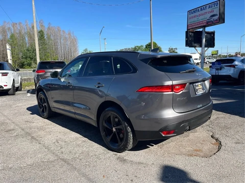 2018 Jaguar F-Pace - Image 2 of 20