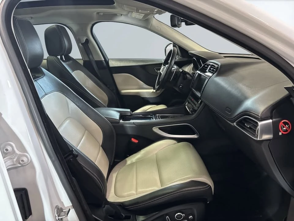 2018 Jaguar F-Pace - Image 13 of 15
