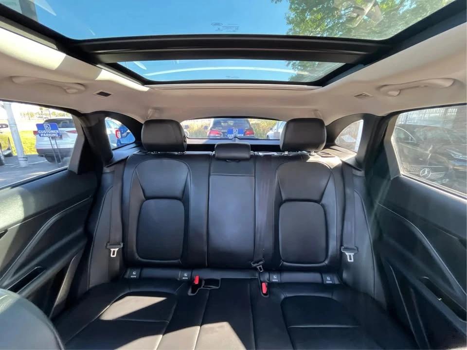 2018 Jaguar F-Pace - Image 16 of 20