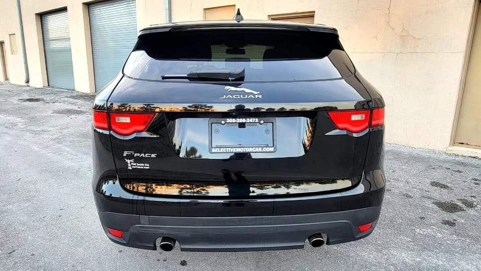 2018 Jaguar F-Pace - Image 3 of 18