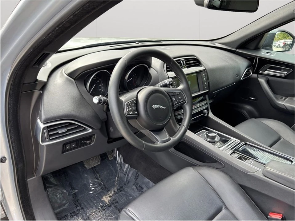 2018 Jaguar F-Pace - Image 6 of 20
