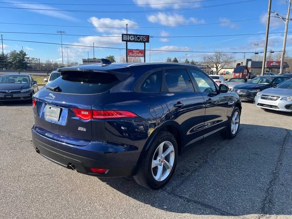 2018 Jaguar F-Pace - Image 6 of 19