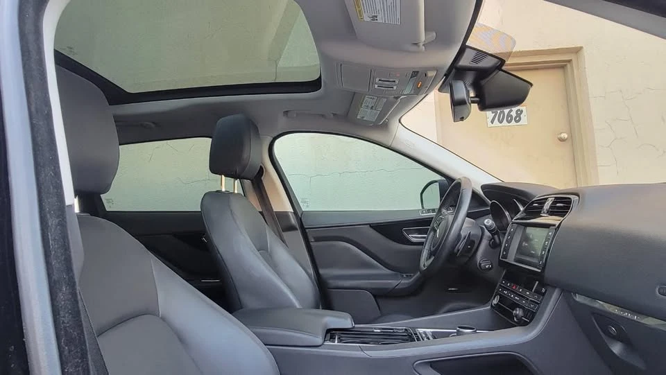 2018 Jaguar F-Pace - Image 18 of 18